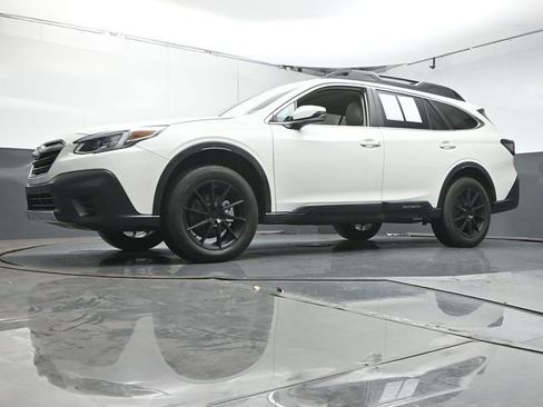 Used 2022 Subaru Outback Limited image 37