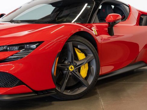 Used 2022 Ferrari SF90 Stradale image 28