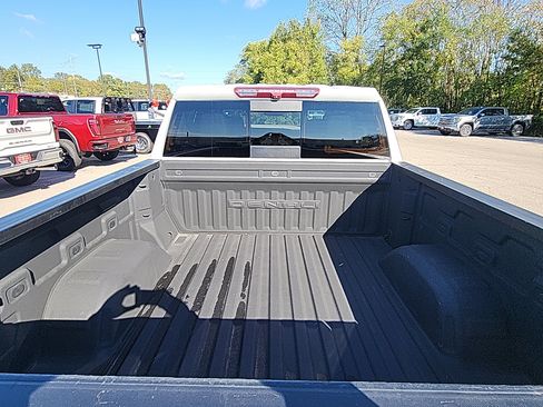 Used 2023 GMC Sierra 1500 Denali image 8