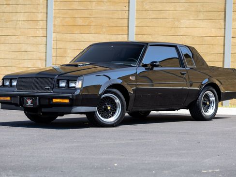 Used 1987 Buick Regal Coupe RWD image 4