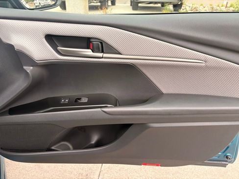 Used 2026 Toyota Camry SE FWD image 30