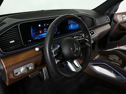 Certified 2024 Mercedes-Benz GLE 53 AMG 4MATIC image 6