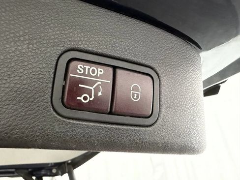Used 2014 Mercedes-Benz GL 450 4MATIC image 34