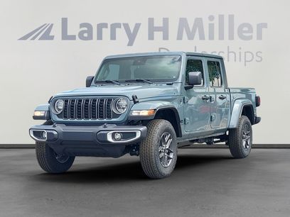 New 2025 Jeep Gladiator Sport