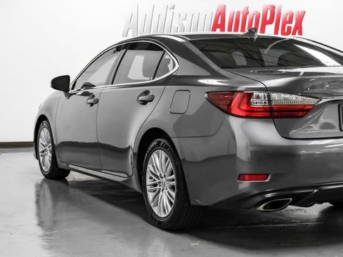 Used 2016 Lexus ES 350 w/ Premium Package w/Wood Trim FWD image 13