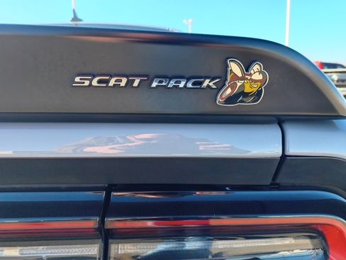 Used 2022 Dodge Challenger R/T Scat Pack w/ Plus Package image 11
