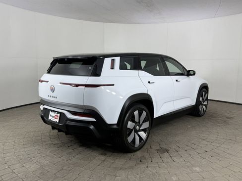 Used 2023 Fisker Ocean Ultra image 9