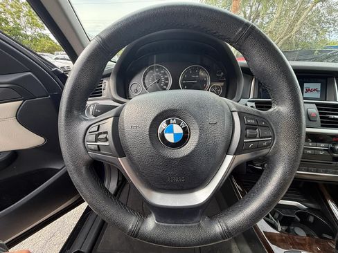 Used 2017 BMW X3 sDrive28i RWD image 14