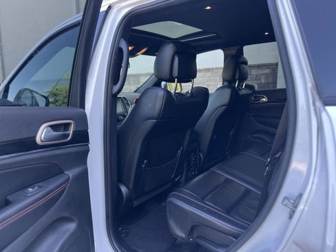 Used 2016 Jeep Grand Cherokee Limited 75th Anniversary image 13