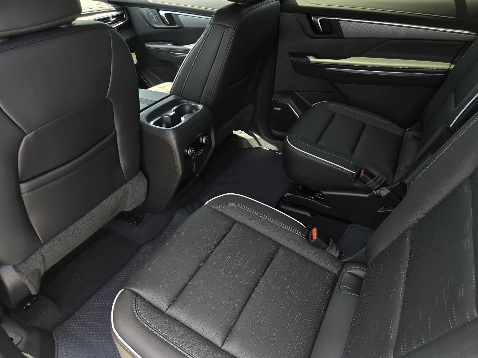 New 2026 Buick Enclave Sport Touring w/ Power Package FWD image 5