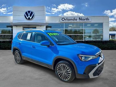Used 2025 Volkswagen Taos SE