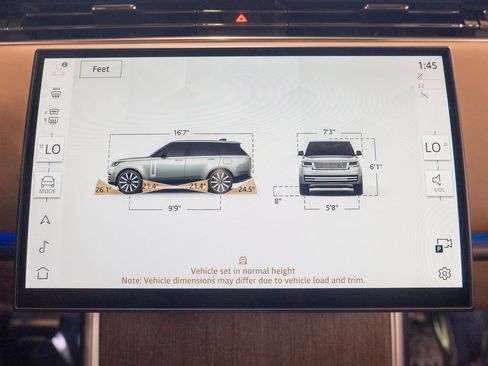 Certified 2025 Land Rover Range Rover SE AWD/4WD image 27