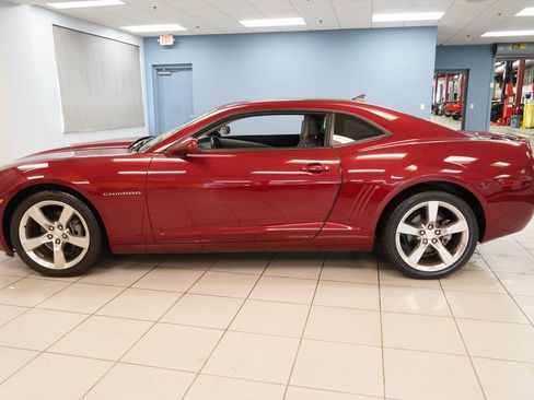 Used 2011 Chevrolet Camaro LT w/ RS Package RWD image 2