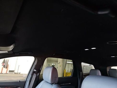 Used 2024 Buick Enclave Premium image 16