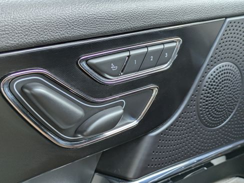 Used 2025 Lincoln Corsair Reserve FWD image 22