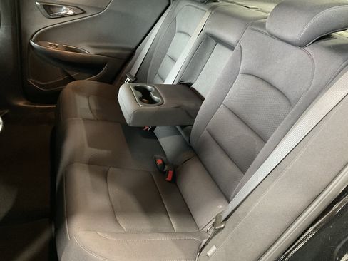 Used 2024 Chevrolet Malibu LT FWD image 35