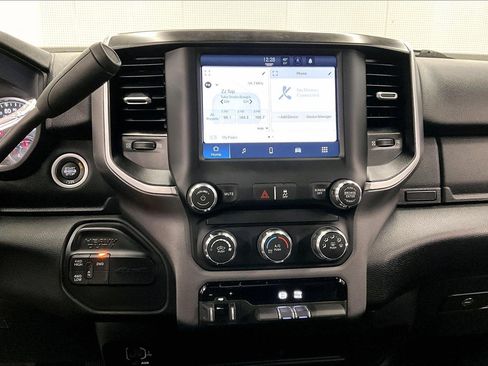 Used 2024 RAM 3500 Big Horn AWD/4WD image 30