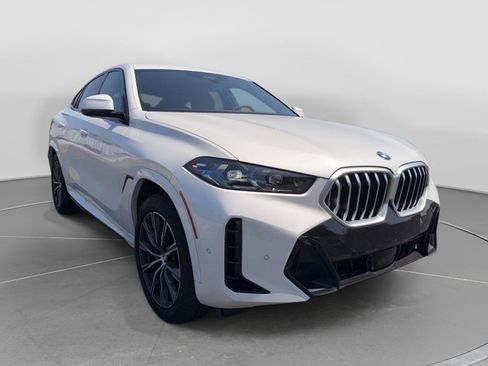 Used 2026 BMW X6 xDrive40i w/ Climate Comfort Package AWD/4WD image 4