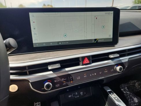 New 2026 Kia Sorento SX Prestige w/ Olive Brown Leather Package image 19