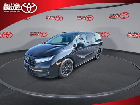 Used 2023 Honda Odyssey Sport image 4