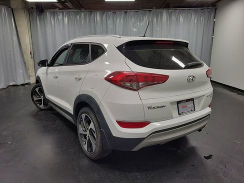Used 2017 Hyundai Tucson Sport AWD/4WD image 7