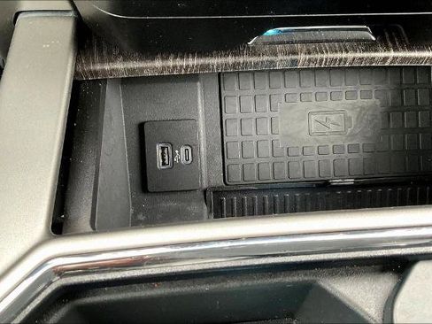 Certified 2021 Ford F450 Lariat w/ Lariat Ultimate Package image 17