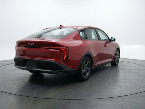 Used 2025 Kia K4 FWD image 9