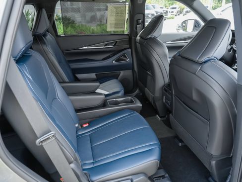 Certified 2026 INFINITI QX60 Sport w/ Dark Cargo Package AWD/4WD image 35