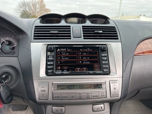 Used 2008 Toyota Solara SLE image 8