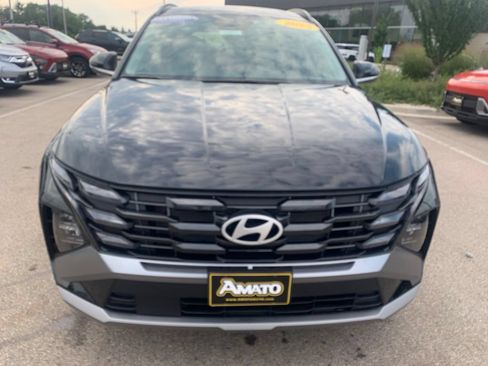 Certified 2025 Hyundai Tucson SEL AWD/4WD image 8