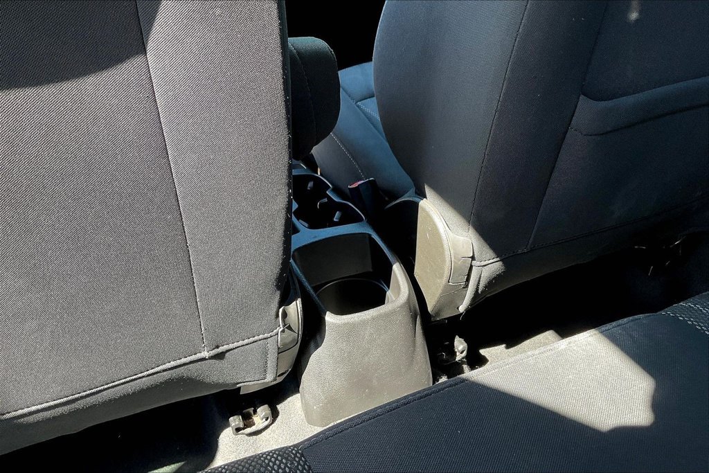 Used 2015 Chevrolet Sonic LT FWD image 10