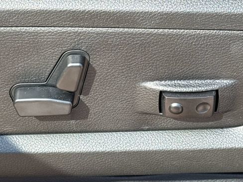 New 2026 RAM 3500 Laramie AWD/4WD image 21