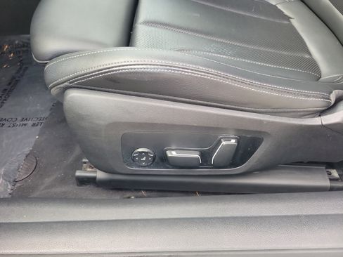 Used 2024 BMW 430i Convertible RWD image 16