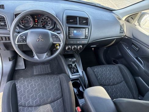 Used 2024 Mitsubishi Outlander Sport ES AWD/4WD image 18