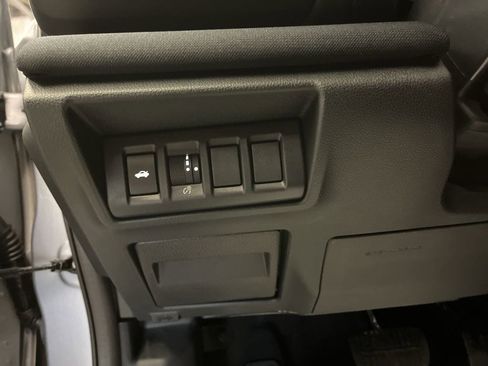 Used 2025 Subaru Legacy Premium image 12