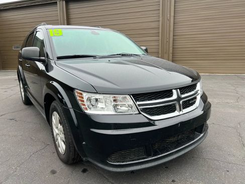 Used 2019 Dodge Journey SE image 7