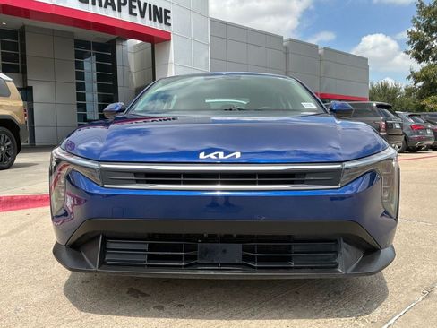 Used 2025 Kia K4 FWD image 3