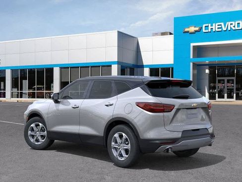 New 2026 Chevrolet Blazer LT AWD/4WD image 3