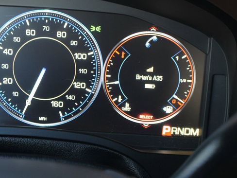 Used 2015 Cadillac Escalade ESV Premium image 33