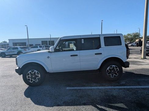 New 2026 Ford Bronco Outer Banks AWD/4WD image 8
