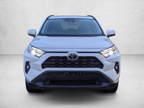 Used 2023 Toyota RAV4 XLE Premium FWD image 2