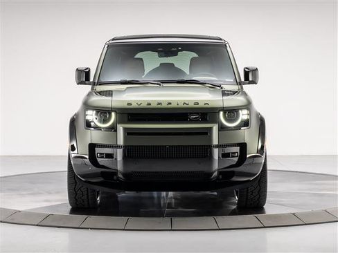 New 2026 Land Rover Defender 110 X-Dynamic SE image 8