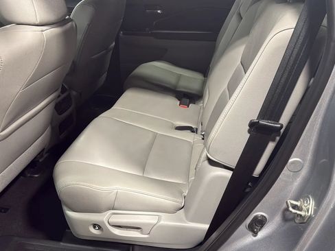 Used 2018 Honda Pilot EX-L image 11