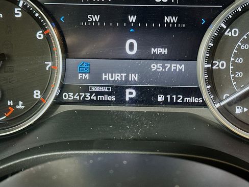 Used 2024 Mitsubishi Outlander SE image 19