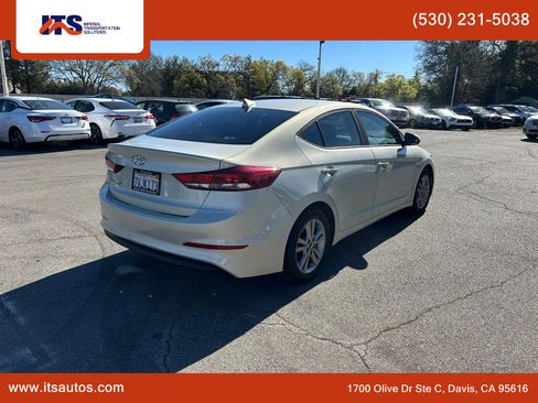 Used 2017 Hyundai Elantra Value Edition image 5
