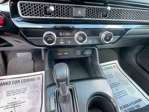 Used 2024 Honda Civic LX image 18