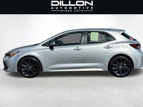 Used 2025 Toyota Corolla XSE FWD image 7