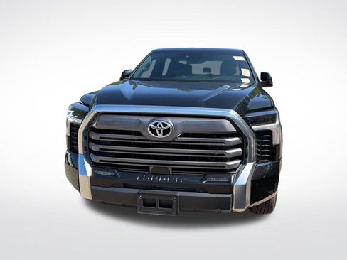 Used 2025 Toyota Tundra Limited AWD/4WD image 2