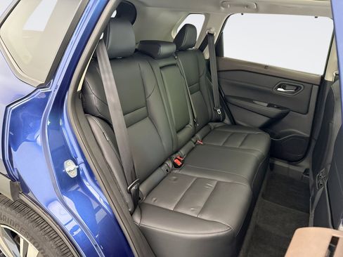 Used 2023 Nissan Rogue SL w/ SL Premium Package AWD/4WD image 19