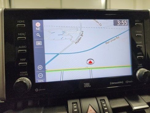 Used 2020 Toyota RAV4 Limited image 3